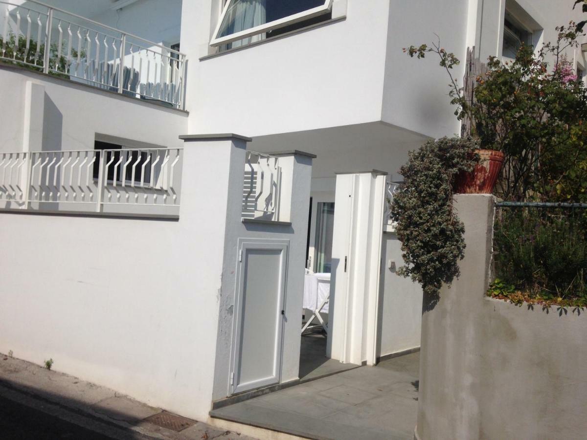 Capri House Vacanze ภายนอก รูปภาพ